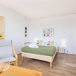 30 M2 Proche Parc Et Tram D Tres Lumineux Le Bouscat